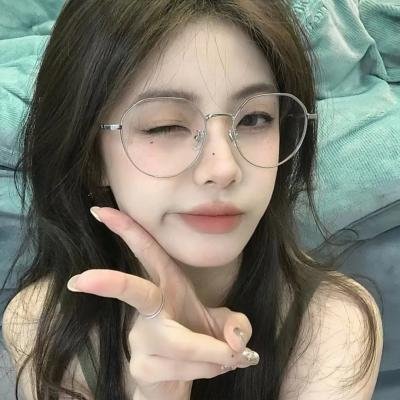 绿草如阴